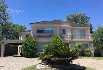 Casa en  Belén De Escobar, Partido De Escobar