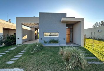 Casa en  Pueblo Esther, Santa Fe