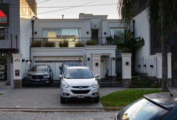 Casa en  Banfield, Partido De Lomas De Zamora