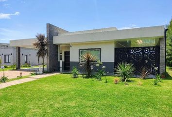 Casa en  Ezeiza, Partido De Ezeiza