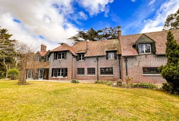 Casa en  Bosque Peralta Ramos, Mar Del Plata