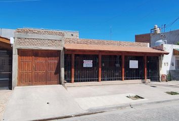 Casa en  Huilliches, Neuquén