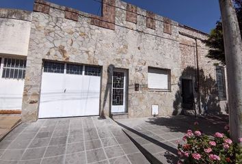 Casa en  Mariano Unzué, Bolívar