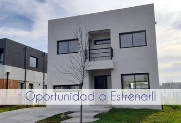 Casa en  Belén De Escobar, Partido De Escobar