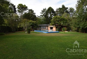 Casa en  Villa Elisa, Partido De La Plata