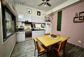 Casa en  Calle Polonia 1365, Rosario, S2013, Santa Fe, Arg