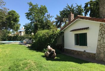 Casa en  Manuel B Gonnet, Partido De La Plata