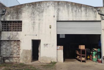 Galpónes/Bodegas en  Echesortu, Rosario