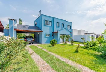 Casa en  Funes, Santa Fe