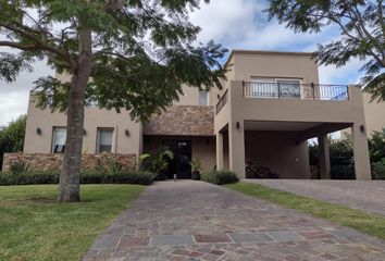 Casa en  Vista Bahía, Partido De Tigre