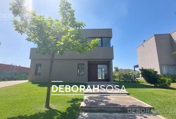 Casa en  Puertos Del Lago, Partido De Escobar