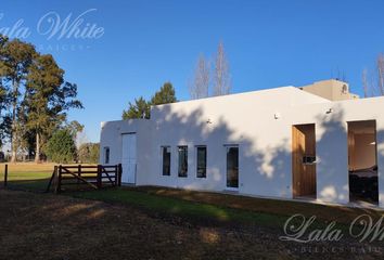 Casa en  San Eliseo, Presidente Perón