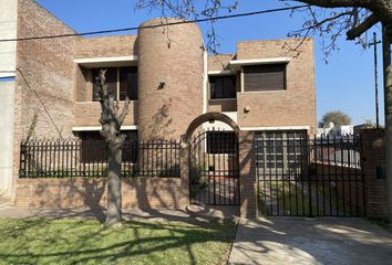 Casa en  Villa Constitución, Santa Fe