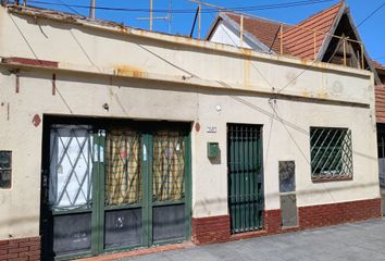 Casa en  Turdera, Partido De Lomas De Zamora