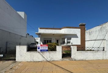 Casa en  San Nicolás De Los Arroyos, Partido De San Nicolás