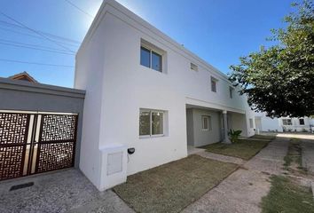 Casa en  Argüello, Córdoba Capital