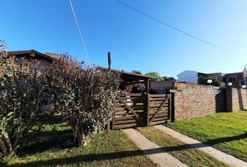 Casa en  Puerto Roldán, Roldán