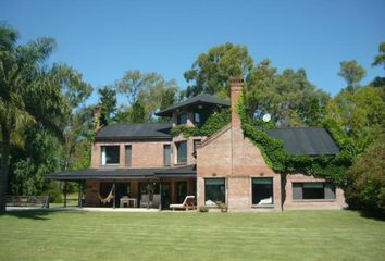 Casa en  Manuel B Gonnet, Partido De La Plata