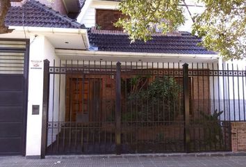 Casa en  Tolosa, Partido De La Plata