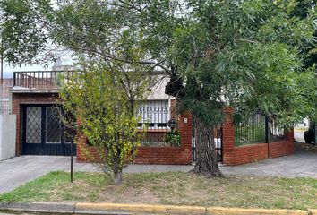 Casa en  Turdera, Partido De Lomas De Zamora