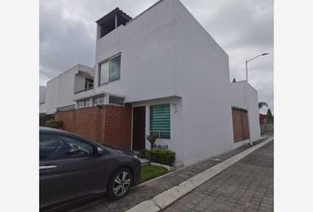 Casa en fraccionamiento en  Calle Rosa, Terra Residencial, San Juan Cuautlancingo, Cuautlancingo, Puebla, 72704, Mex