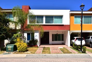 Casa en  Rinconada Santa Rita, Zapopan, Jalisco