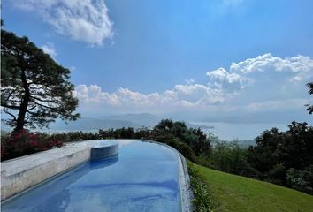 Casa en  Otumba, Valle De Bravo