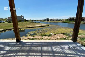 Casa en  Puertos Del Lago, Partido De Escobar