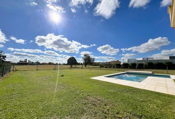 Casa en  Haras Santa María, Partido De Escobar