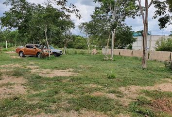 Lote de Terreno en  Calle 23-a, Cholul, Mérida, Yucatán, 97305, Mex