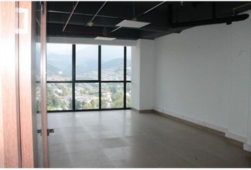 Oficina en  La Leonora, Manizales