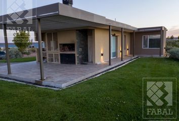 Casa en  Confluencia, Neuquen