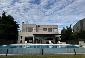 Casa en  El Cantón Islas, Partido De Escobar