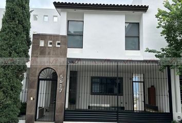 Casa en  Calle Plaza España 5601, Monterrey, Nuevo León, 64900, Mex