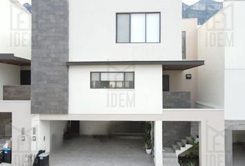 Casa en  Avenida Puerta De Hierro, Puerta De Hierro, Monterrey, Nuevo León, 64349, Mex