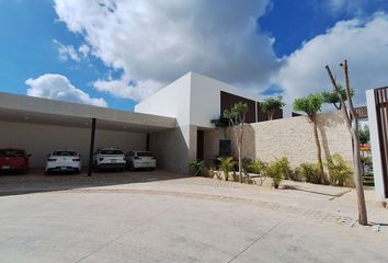 Casa en condominio en  97302, Mérida, Yucatán, Mex