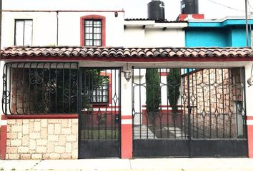 Casa en  Hacienda Del Valle Ii, Toluca