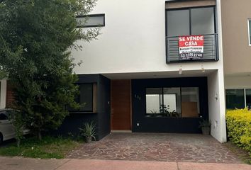 Casa en condominio en  Paseo De La Estrella, Solares Althea, Zapopan, Jalisco, 45019, Mex