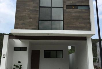 Casa en  Calle Cerámica 52, El Barro, Monterrey, Nuevo León, 64997, Mex