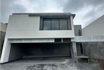 Casa en  Paseo Del Canario, Amorada, Santiago, Nuevo León, 67300, Mex