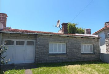 Casa en  Punta Mogotes, Mar Del Plata