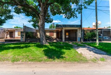 Casa en  Fisherton, Rosario