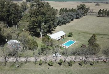 Cocheras en  Los Cardales, Exaltación De La Cruz