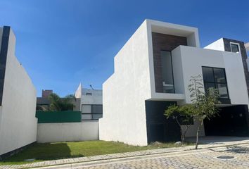 Lote de Terreno en  Calle Miguel Hidalgo, Santa Clara Ocoyucan, Ocoyucan, Puebla, 72850, Mex