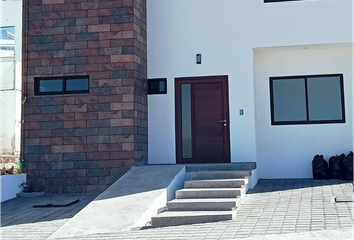 Casa en  Boulevard Fray Antonio De Monroy E Hijar, Jurica San Francisco, La Antigua Juriquilla, Querétaro, 76230, Mex