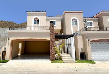 Casa en  Avenida De Las Higueras, Lomas De Valle Verde, Ensenada, Baja California, 22839, Mex