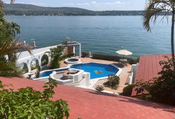 Casa en  Pueblo Tequesquitengo, Jojutla