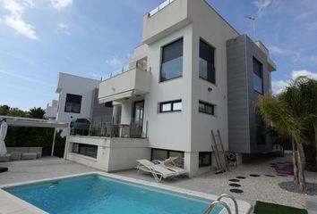 Chalet en  La Nucia, Alicante Provincia