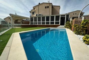 Chalet en  Ofra - Costa Sur, Santa Cruz De Tenerife