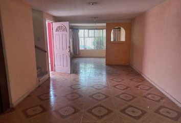 Casa en  San Bartolo Naucalpan, Naucalpan De Juárez